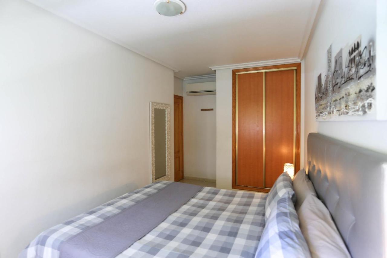 Elsa'S Rotonda Apartment Cabo Roig Buitenkant foto